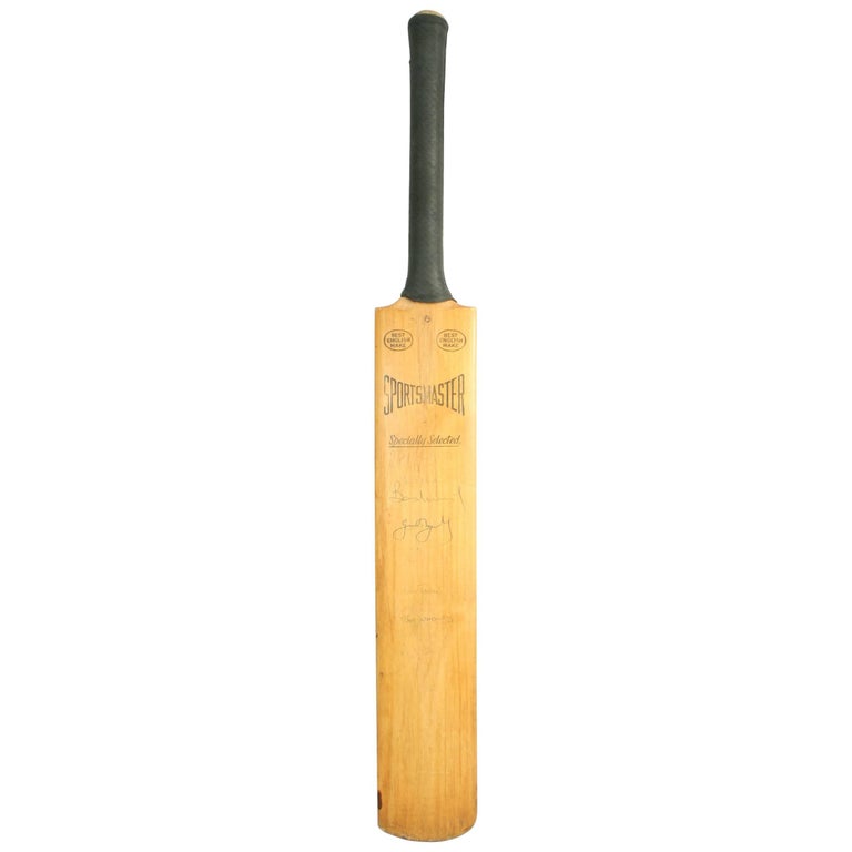 Vintage Ted Dexter Cricket Bat by Gray Nicolls at 1stdibs