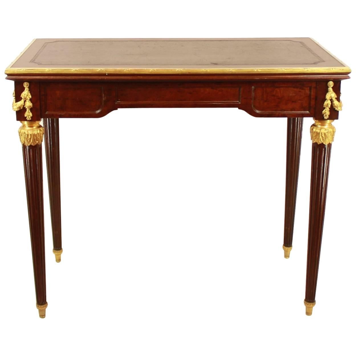 Ausziehbarer Spieltisch im Louis-XVI-Stil des 19. Jahrhunderts, Maison Jansen zugeschrieben