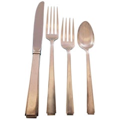 Modern Classic by Lunt Sterling Silver Flatware Set for 8 Service 32 Pieces
