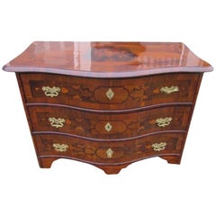 Walnut Wood Baroque Commode from circa 1750