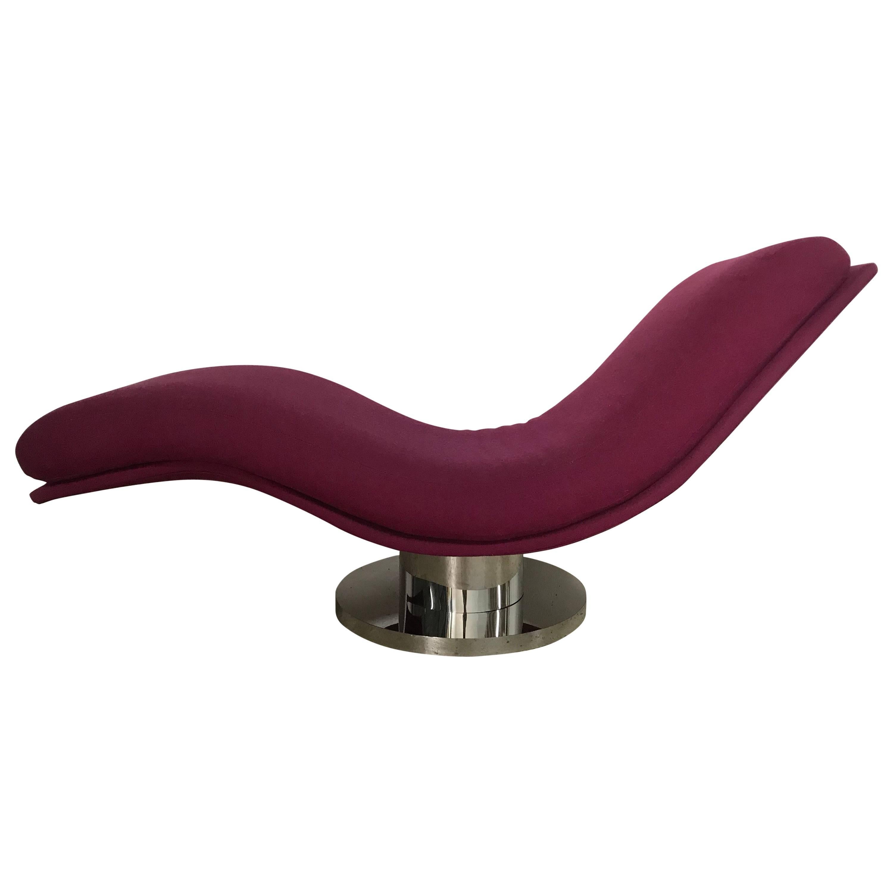 Rare Swivel “Wave” Chaise by Milo Baughman for Thayer Coggin