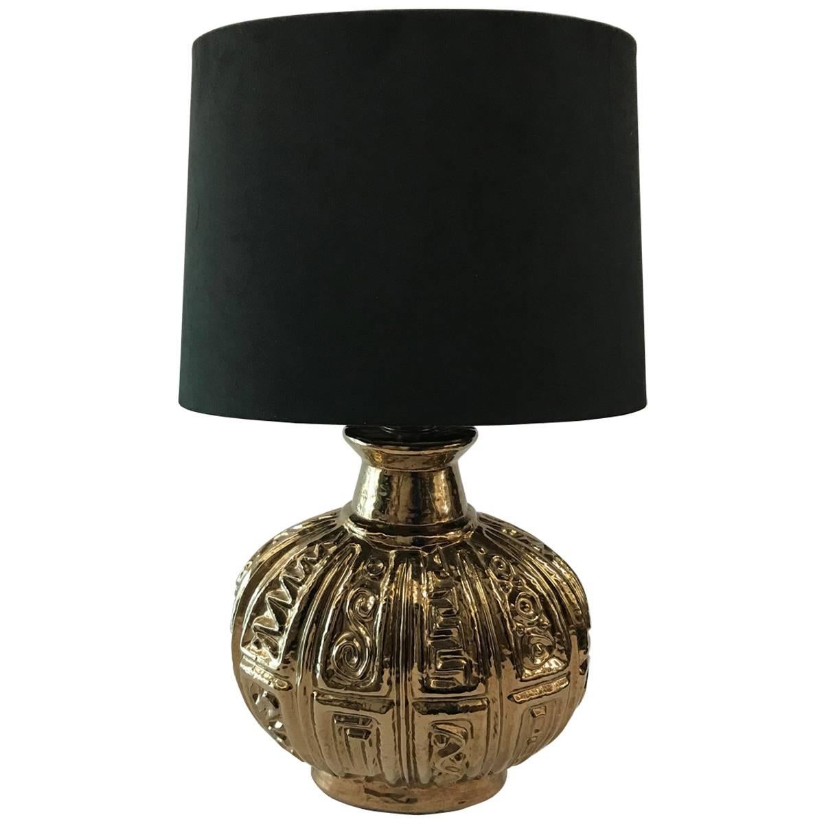 Lampe en céramique américaine du milieu du 20e siècle avec abat-jour personnalisé en daim marron