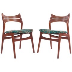 Pair of Mid-Century Modern Chairs in New Duralee Fabric