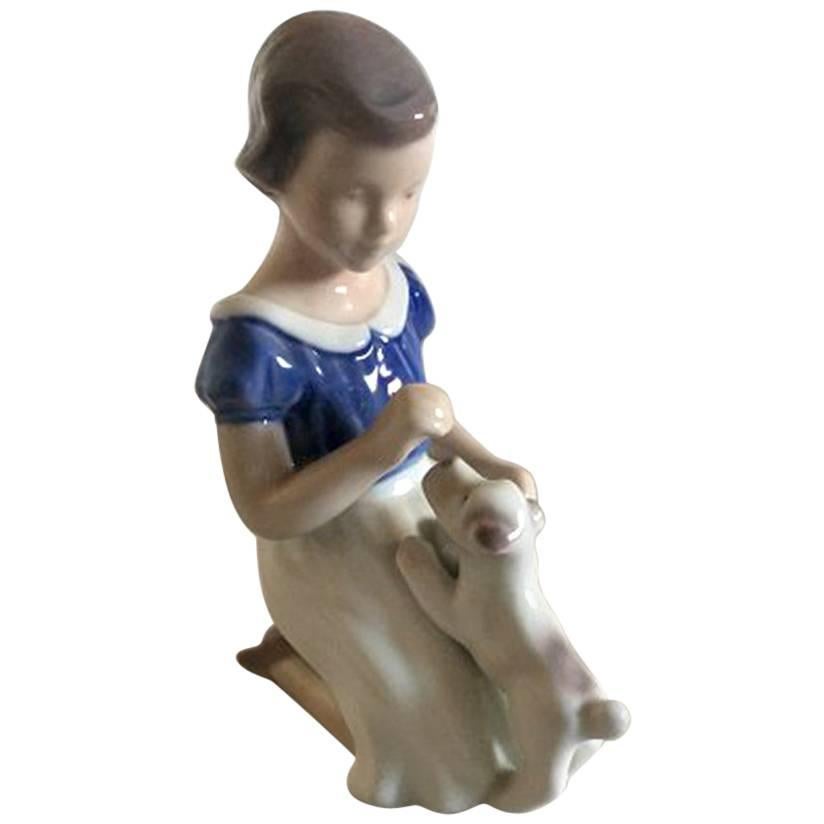 Bing & Grondahl Figurine Girl with Puppy #2316 For Sale