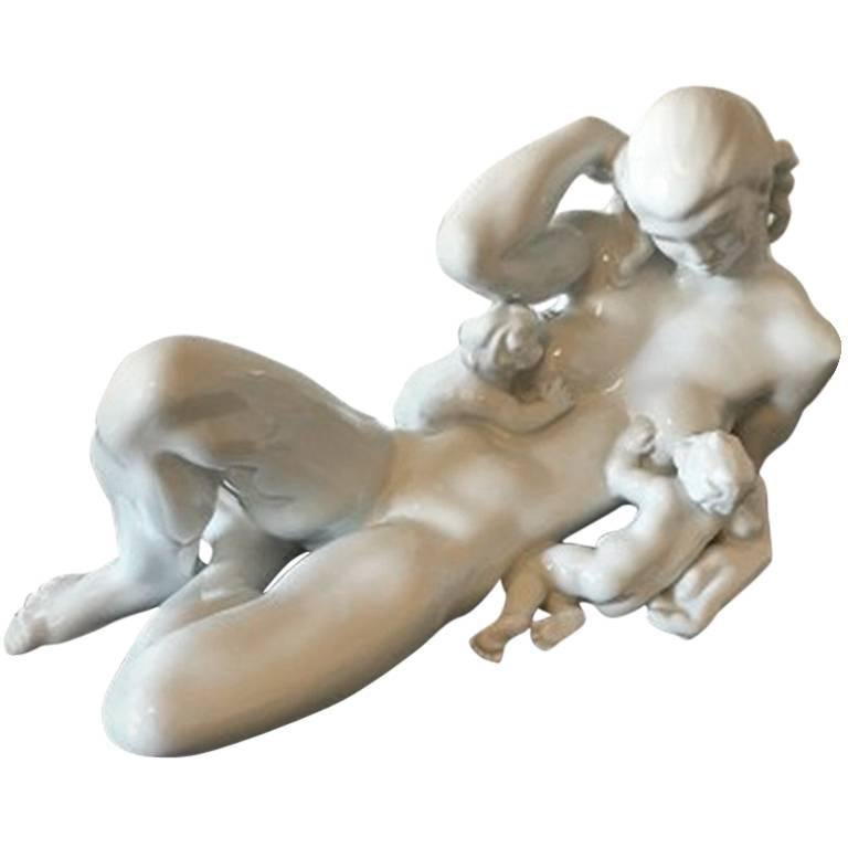 Bing & Grondahl Figurine by Kai Nielsen Called "Sea Mother" or Vandmoderen #4055