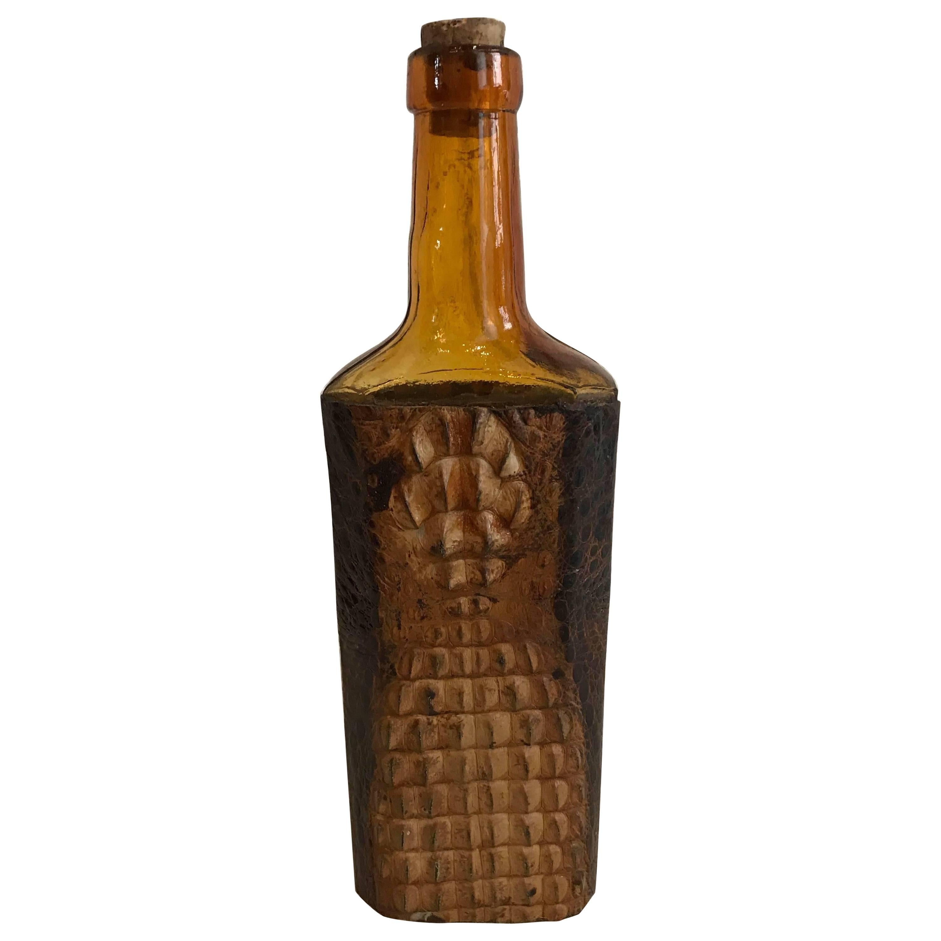 Early 20th Century Crocodile Amber Glass Bottle from Germany For Sale