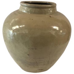 19th Century Crème or Maize Colored Glazed Chinese Pickling Jar
