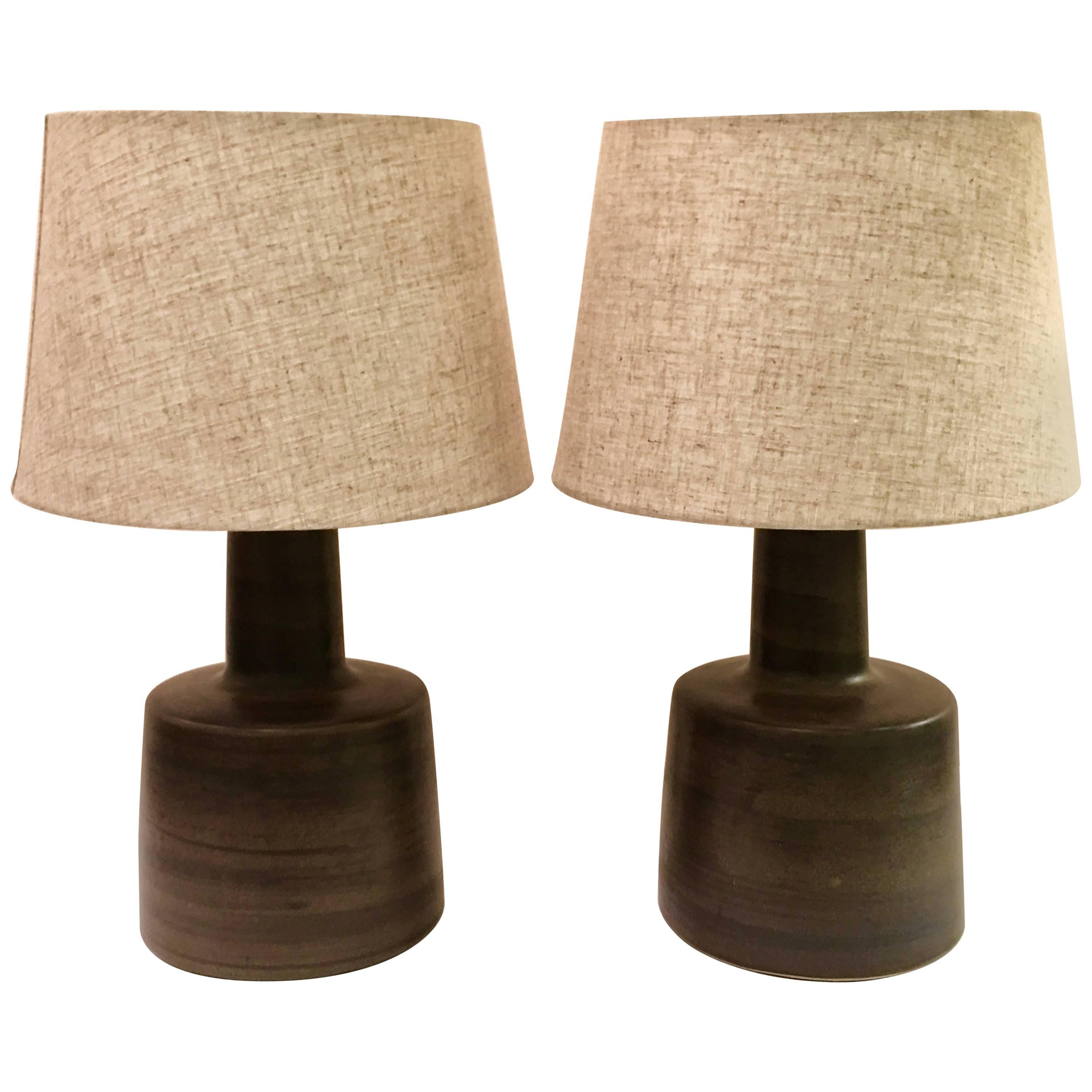Pair of Glazed Lamps by Jane and Gordon Martz for Marshall Studios For Sale