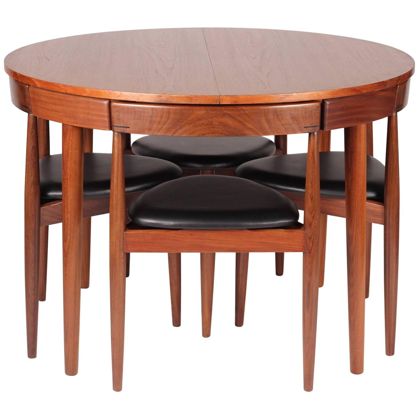 Scandinavian Modern Dining Table and Six Chairs Model Roundette by Frem Røjle 