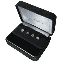 Pair of Tiffany & Co. Platinum and Diamond Stud Earrings 0.96 Carat
