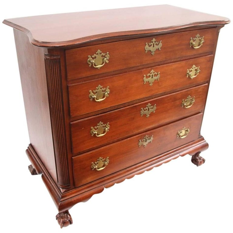Connecticut Chippendale Cherry Chest of Drawers For Sale at 1stDibs