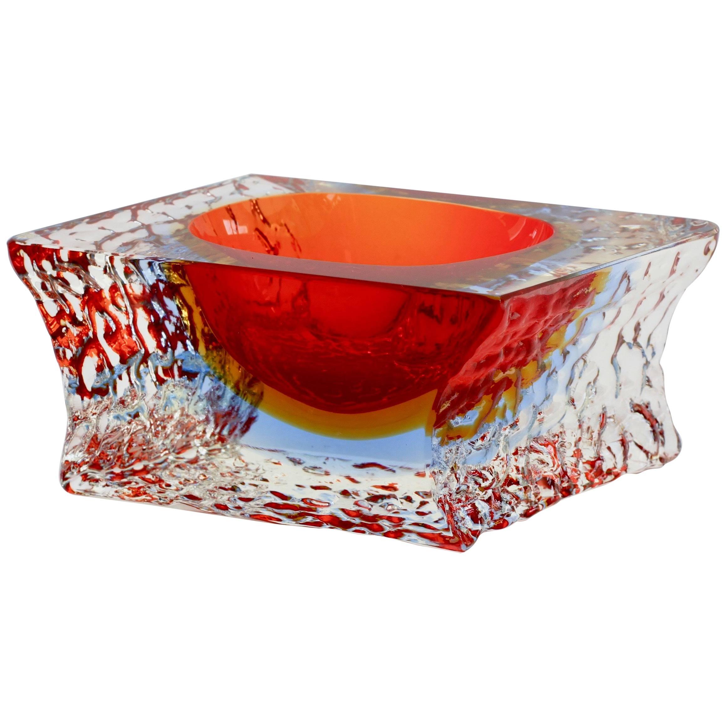 Textured and Faceted Murano Sommerso Ice Glass Bowl Attributed to Mandruzzato