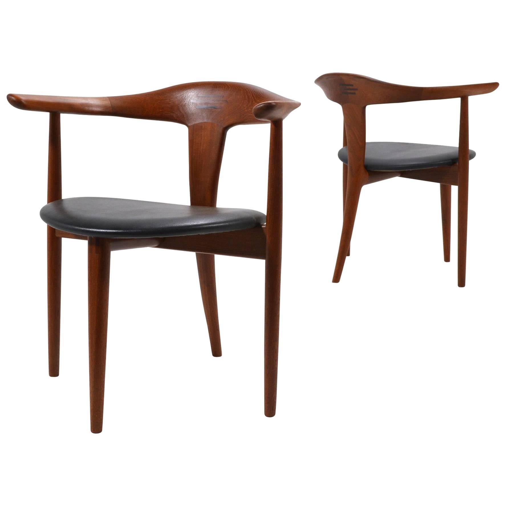 Erik Andersen and Palle Pedersen Pair of Rare Arm Chairs For Sale