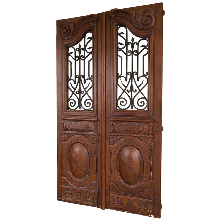 Set of Early 20th Century Carved Doors For Sale at 1stDibs