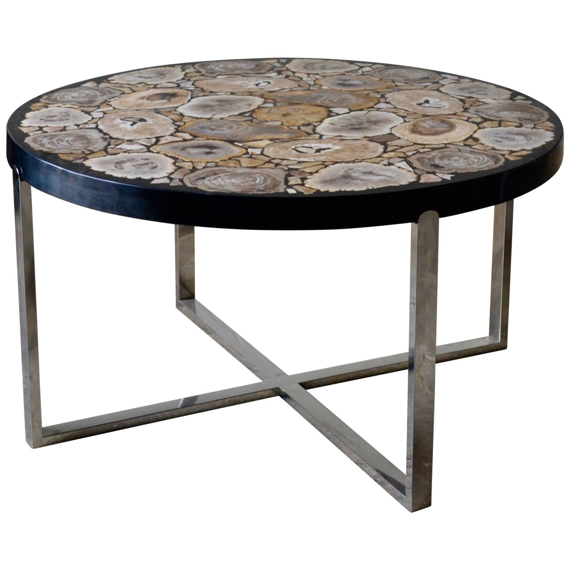 Petrified Wood Round Coffee Table Black Gloss and Stainless Steel Base For Sale