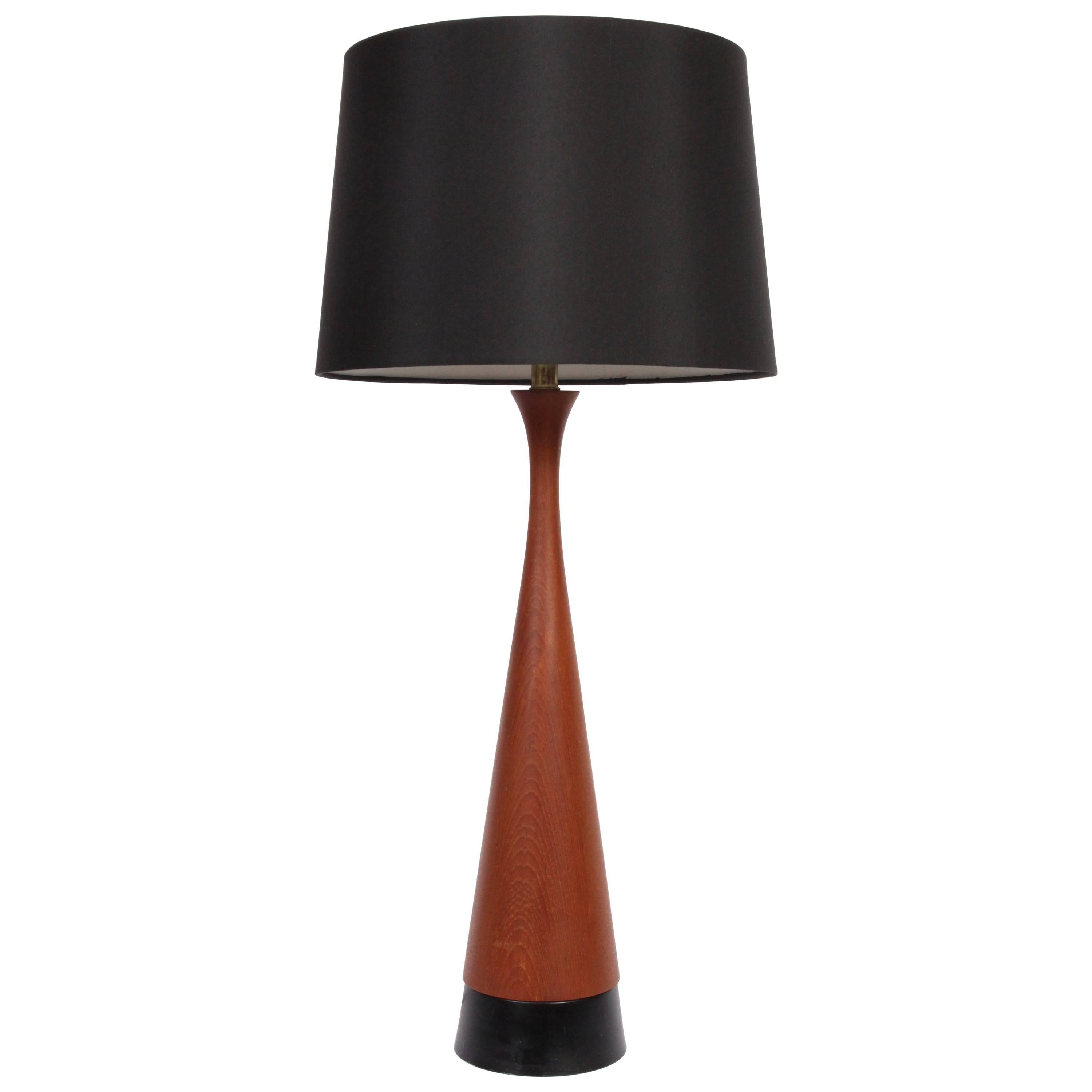 Tall Danish Modern Diablo Teak Table Lamp with Black Enamel Base, c. 1960 For Sale