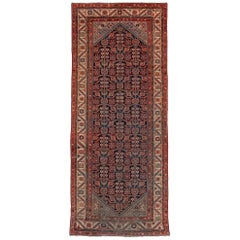 Tapis de galerie persan vintage Malayer avec fleur de Hinnai Guli, large tapis de couloir