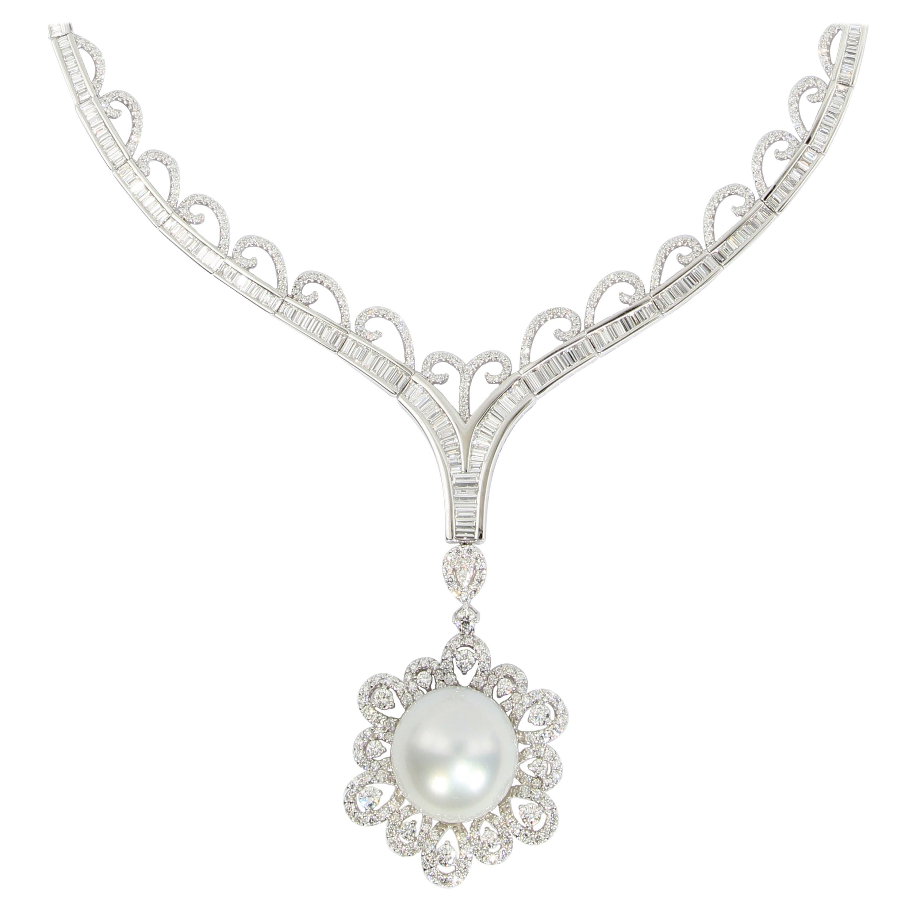 Huge South Sea Pearl Pendant with Diamond Neclace in 18K Gold For Sale