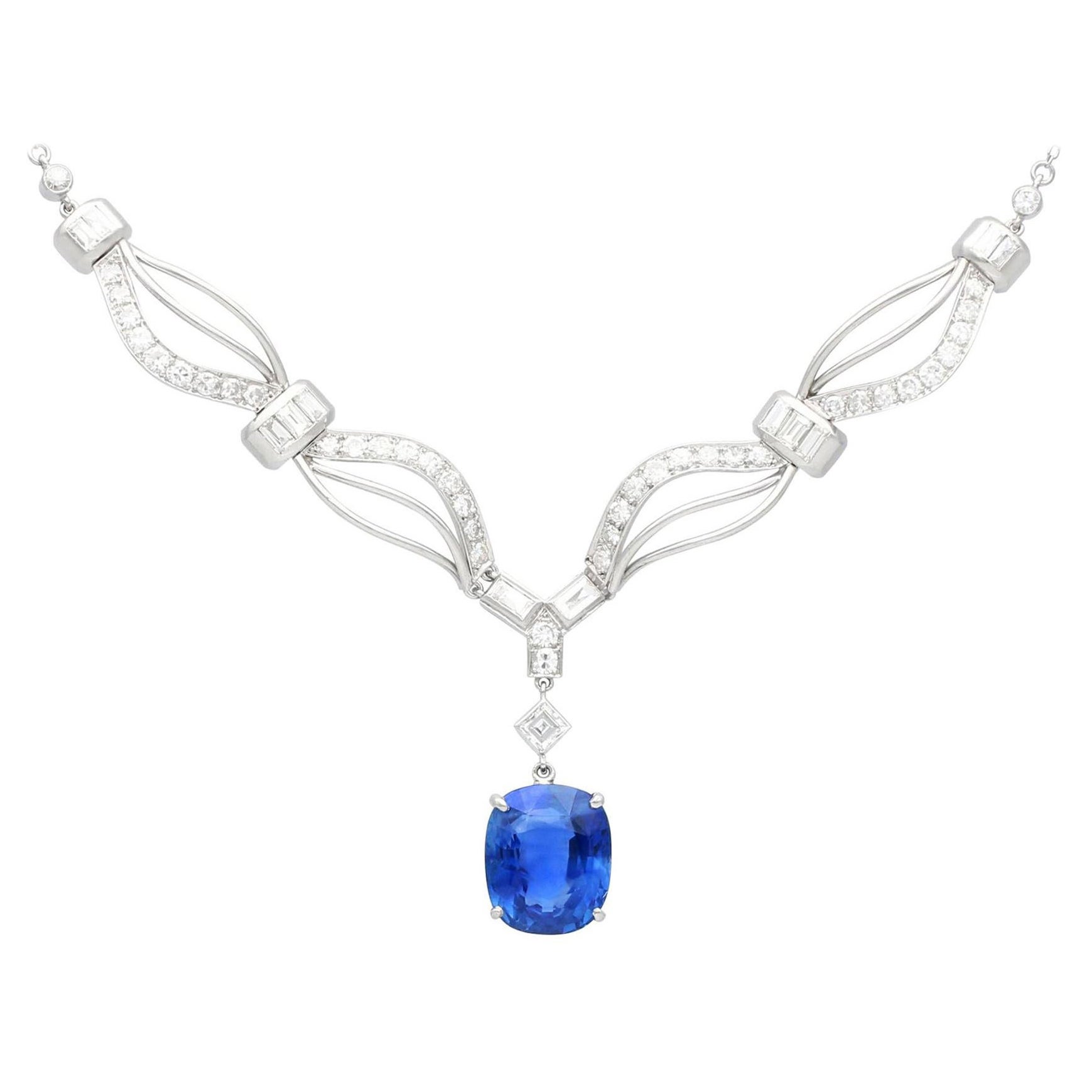Vintage 13.50 Carat Ceylon Sapphire and 3.27 Carat Diamond Platinum Necklace For Sale