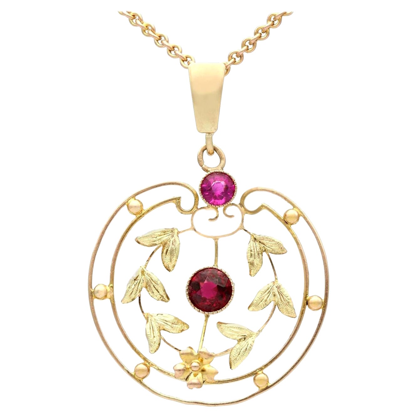 Antique 1920s Garnet and Amethyst Yellow Gold Pendant For Sale