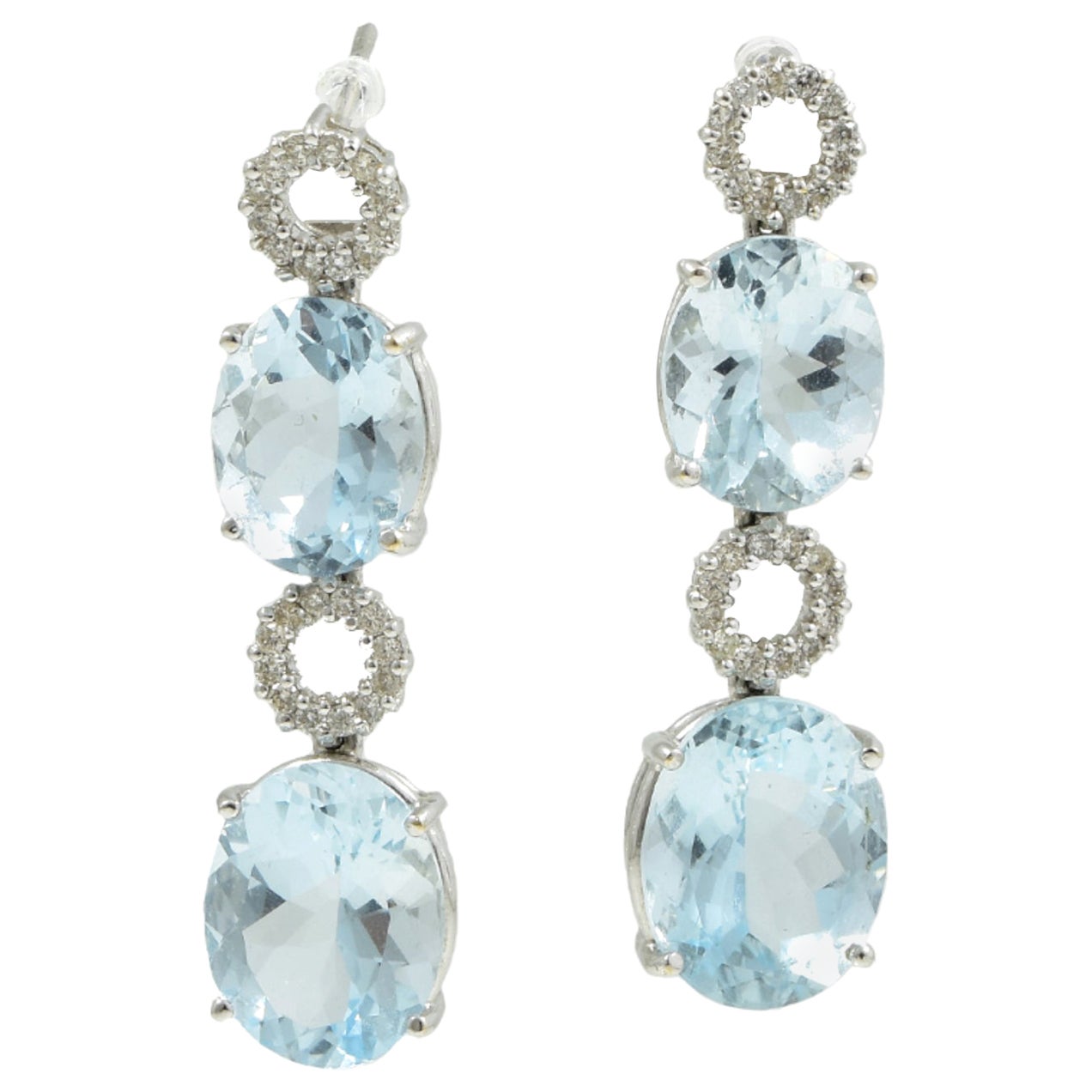 18 Karat White Gold Diamond, Aquamarine Dangle Earrings For Sale at 1stDibs