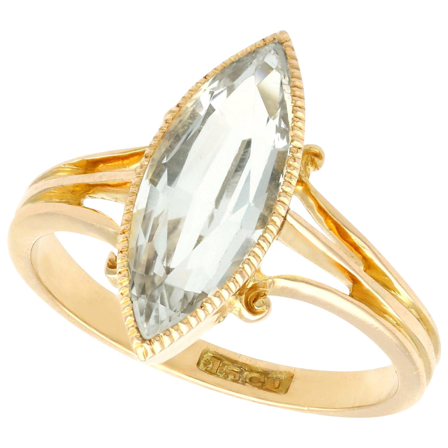 Victorian 2.33 Carat Aquamarine and Yellow Gold Cocktail Ring