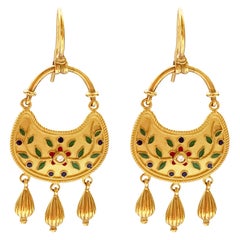 Boucles d'oreilles décoratives en or 18 carats et émail végétal