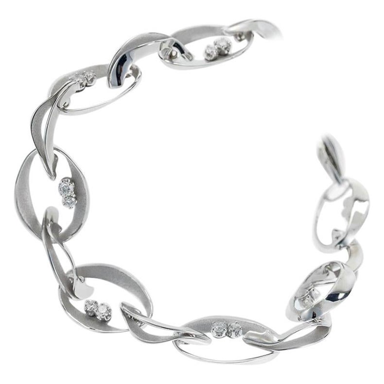 Annamaria Cammilli "Dune" Link Bracelet with Diamonds in 18 Karat White Gold For Sale