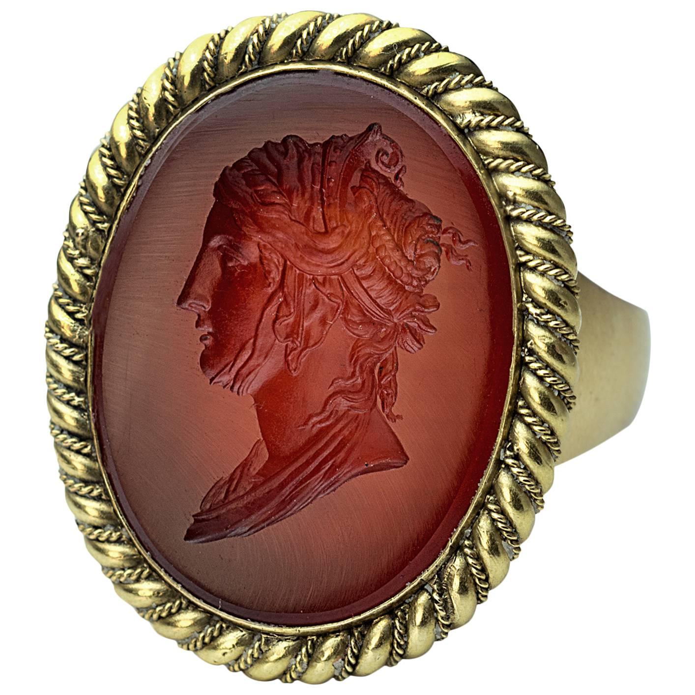 Napoleonic Era Antique Intaglio Gold Signet Ring For Sale