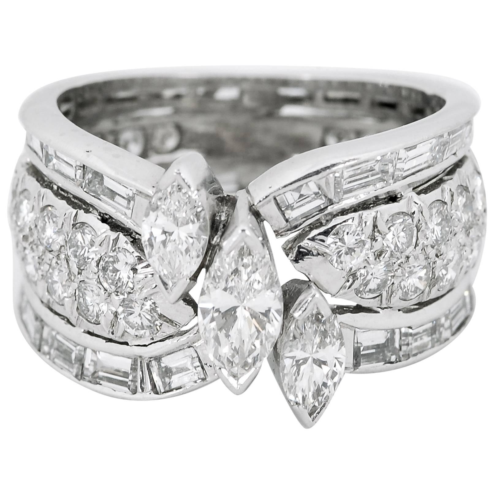 1980s Diamond Platinum Ring