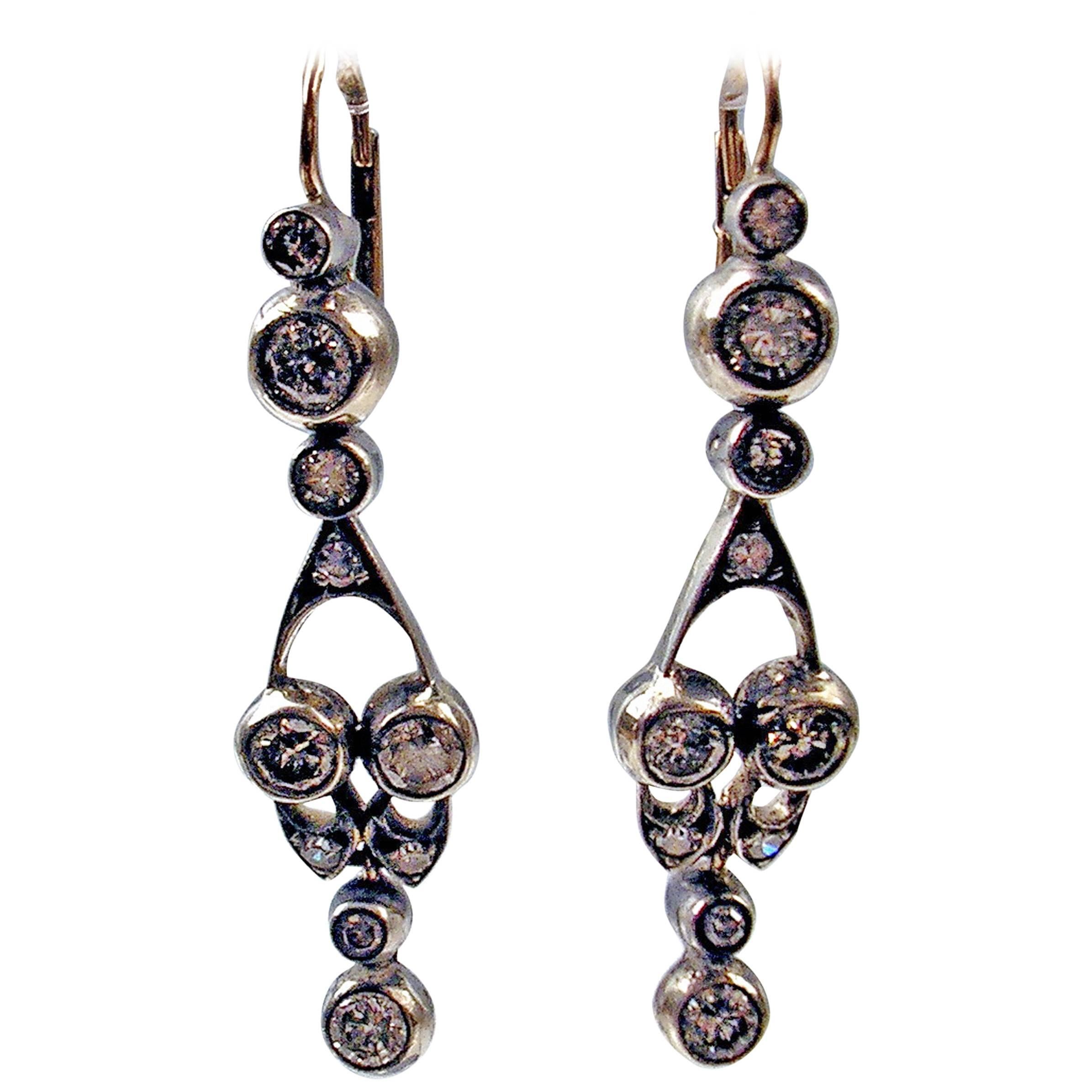 1900s Art Nouveau Diamonds 1.30 Carats Gold Chandelier Earrings Vienna