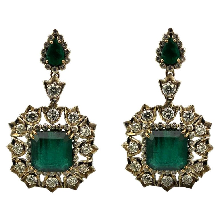 Antique Edwardian 18.5 Carat Natural Emerald Earring, 18 Karat Gold and