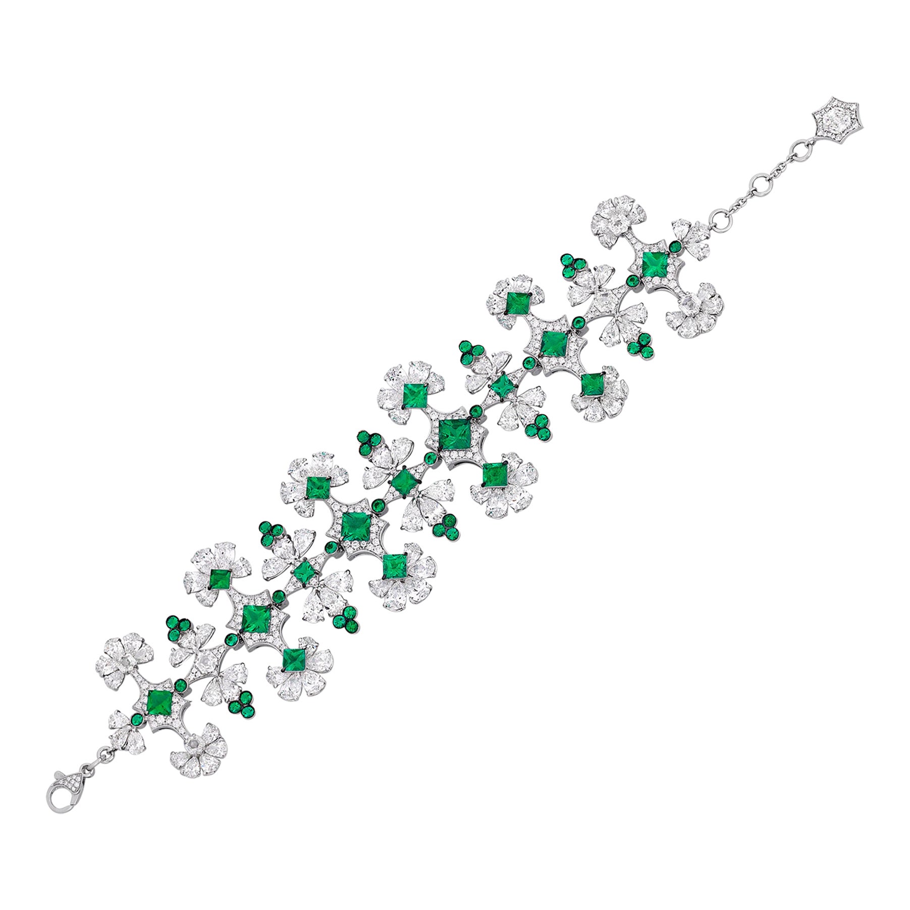 Diamond Emerald Platinum Bracelet For Sale at 1stDibs