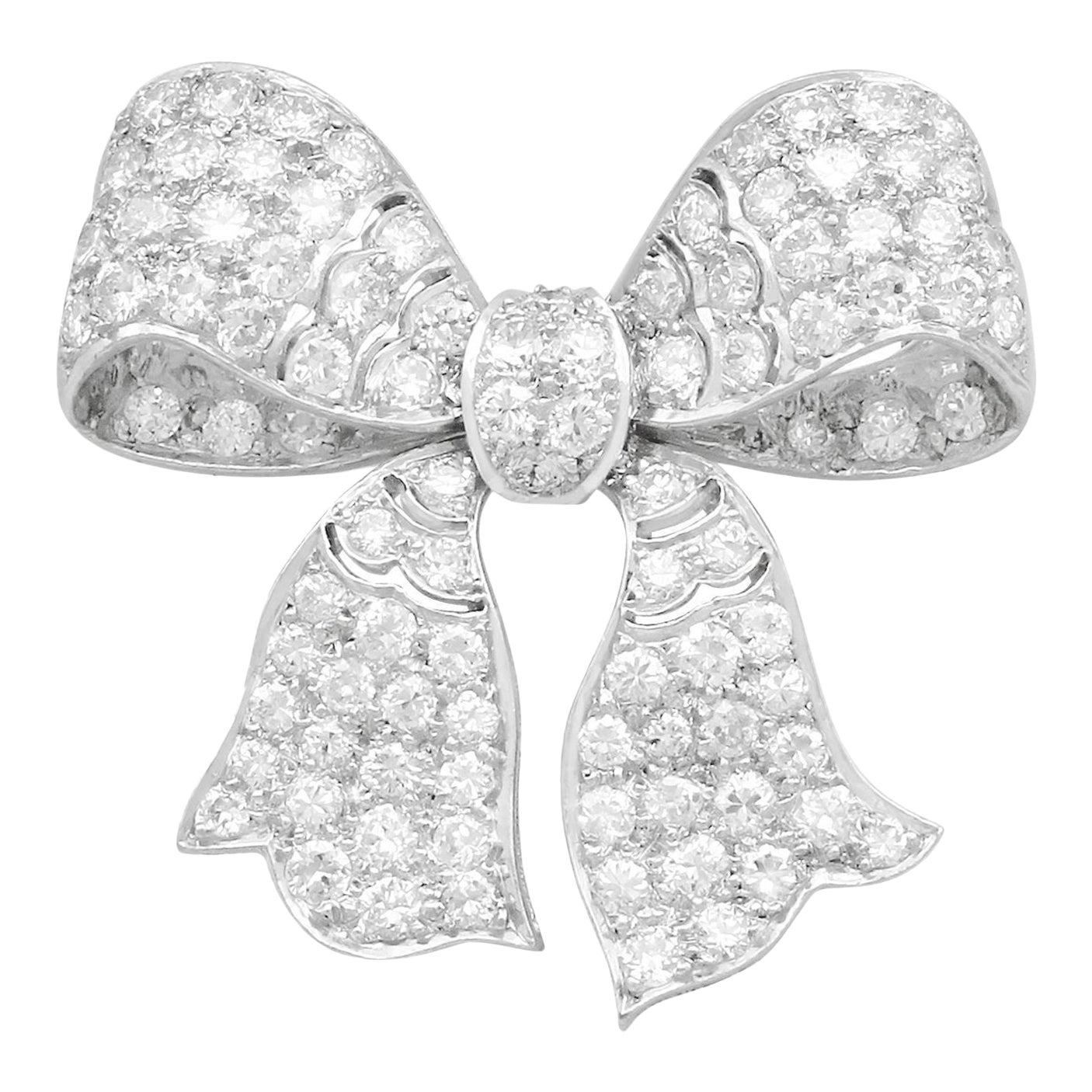 1930s Antique 2.85 Carat Diamond and Platinum Bow Brooch