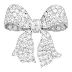 1930s Antique 2.85 Carat Diamond and Platinum Bow Brooch