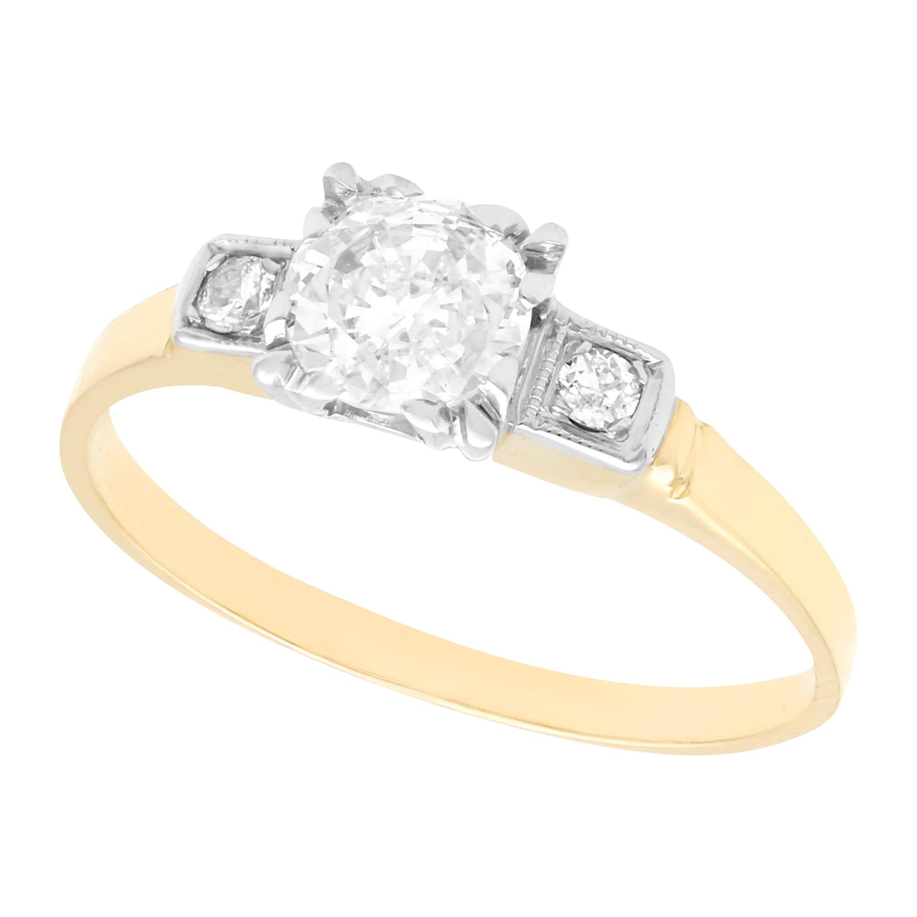 1940s Vintage Diamond and Yellow Gold Solitaire Ring For Sale