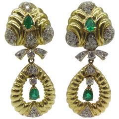1950
S Emerald Diamond Gold Drop Earrings