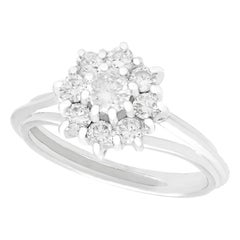 Bague de fiançailles vintage grappe en or blanc et diamants