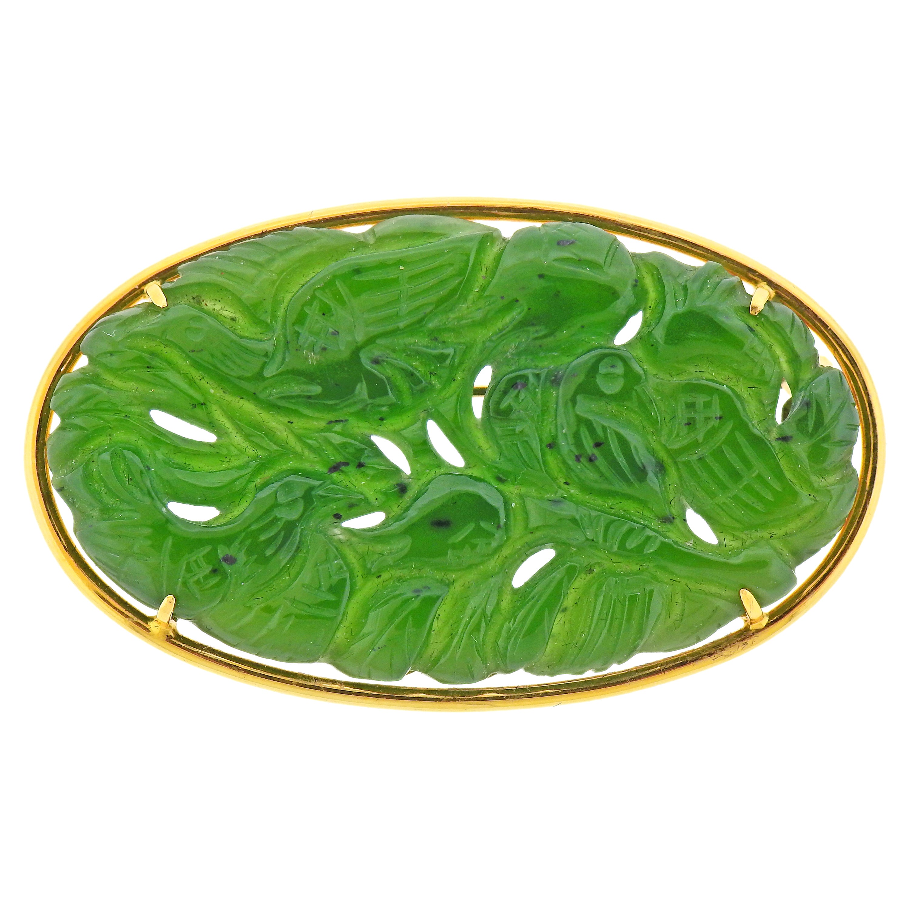 Sophisticated MidCentury Modernist Serpentine Jade Gold Brooch For