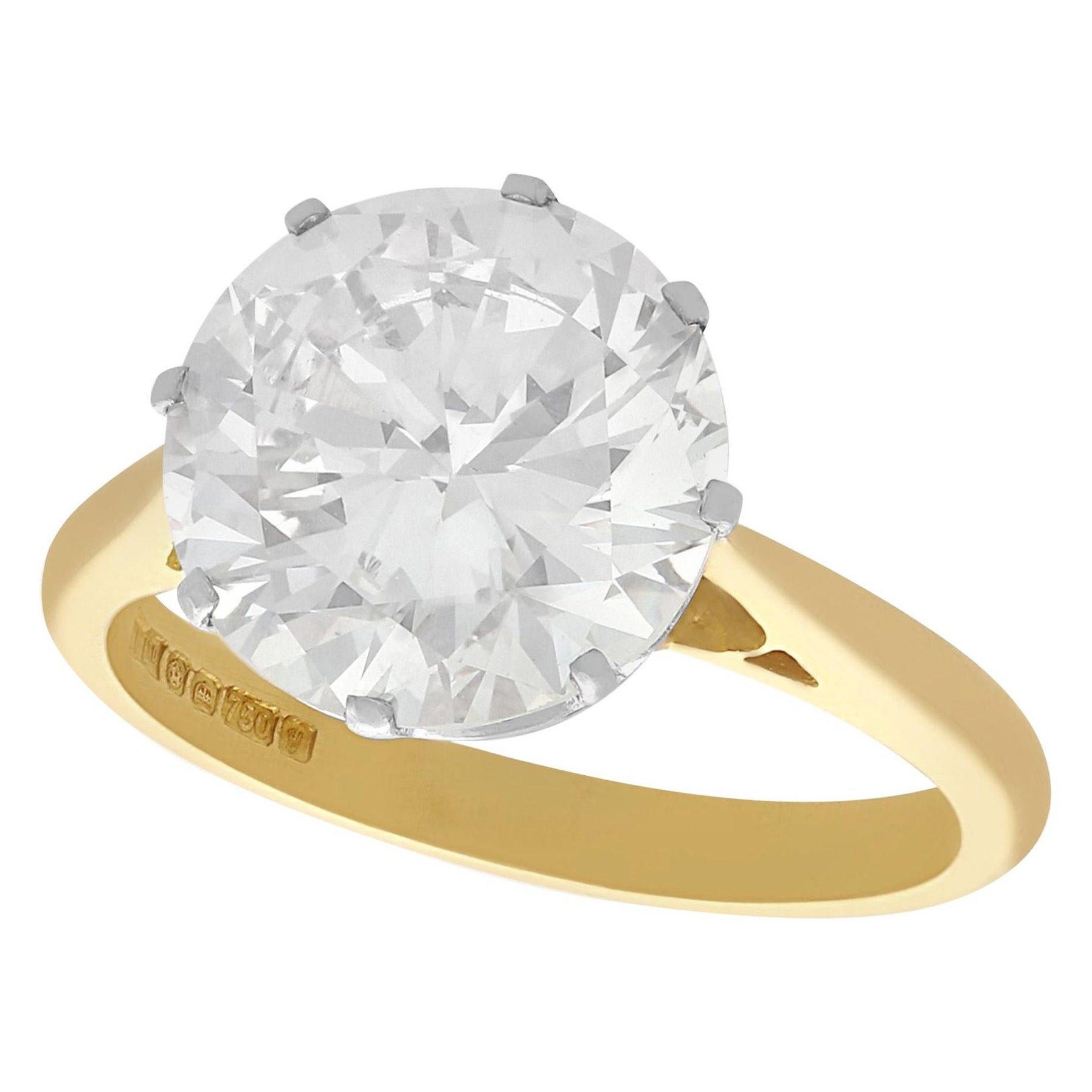 3.93 Carat Diamond and Yellow Gold Solitaire Ring For Sale