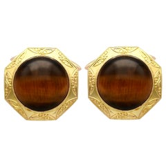 Vintage 15.46 Carat Cabochon Cut Tigers Eye and Yellow Gold Cufflinks