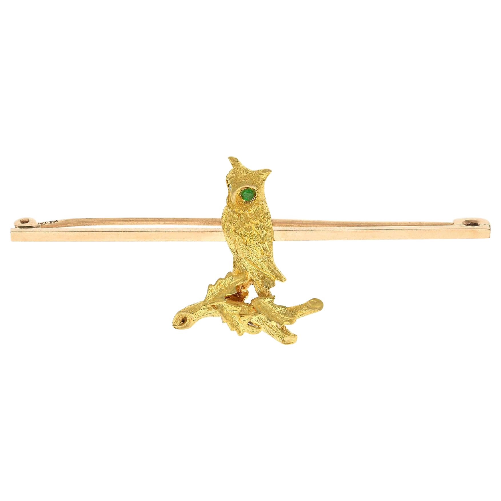 Victorian 0.06 Carat Emerald 15K Yellow Gold Owl Brooch