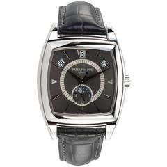 Patek Philippe Platinum Gondolo Calendario Wristwatch Ref 5135