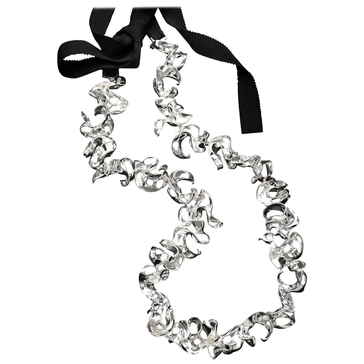 Nathalie Jean Contemporary Sterling Silver Silk Ribbon Link Chain Necklace For Sale