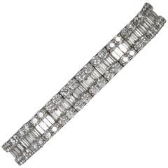 Stunning Baguette and Round Diamond Gold Bracelet 7