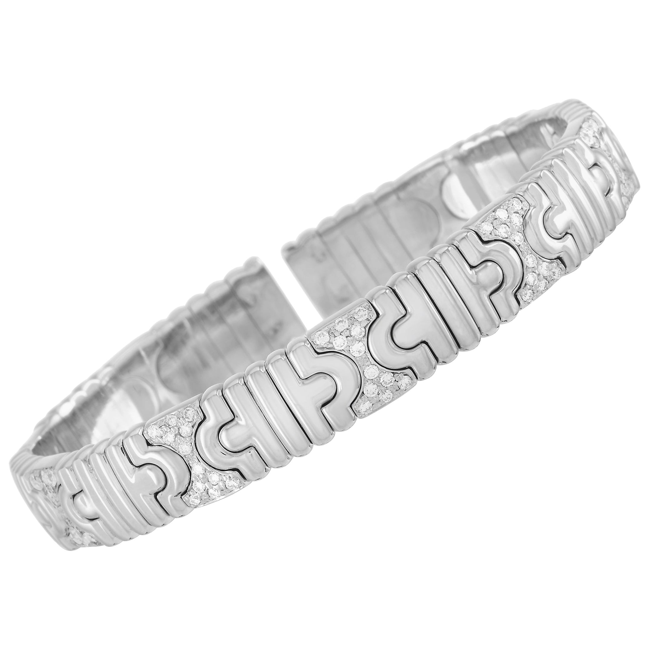 Bvlgari 18 Karat Yellow Gold, 8.00 Carat Diamond Bracelet For Sale at