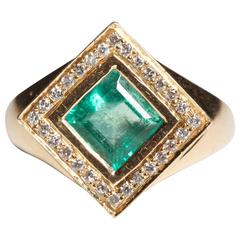 Emerald and Diamond Kite Ring