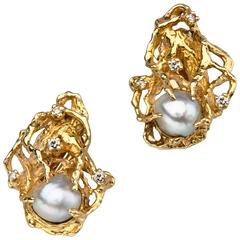 1960s Arthur King Pearl Gold Clip Earrings