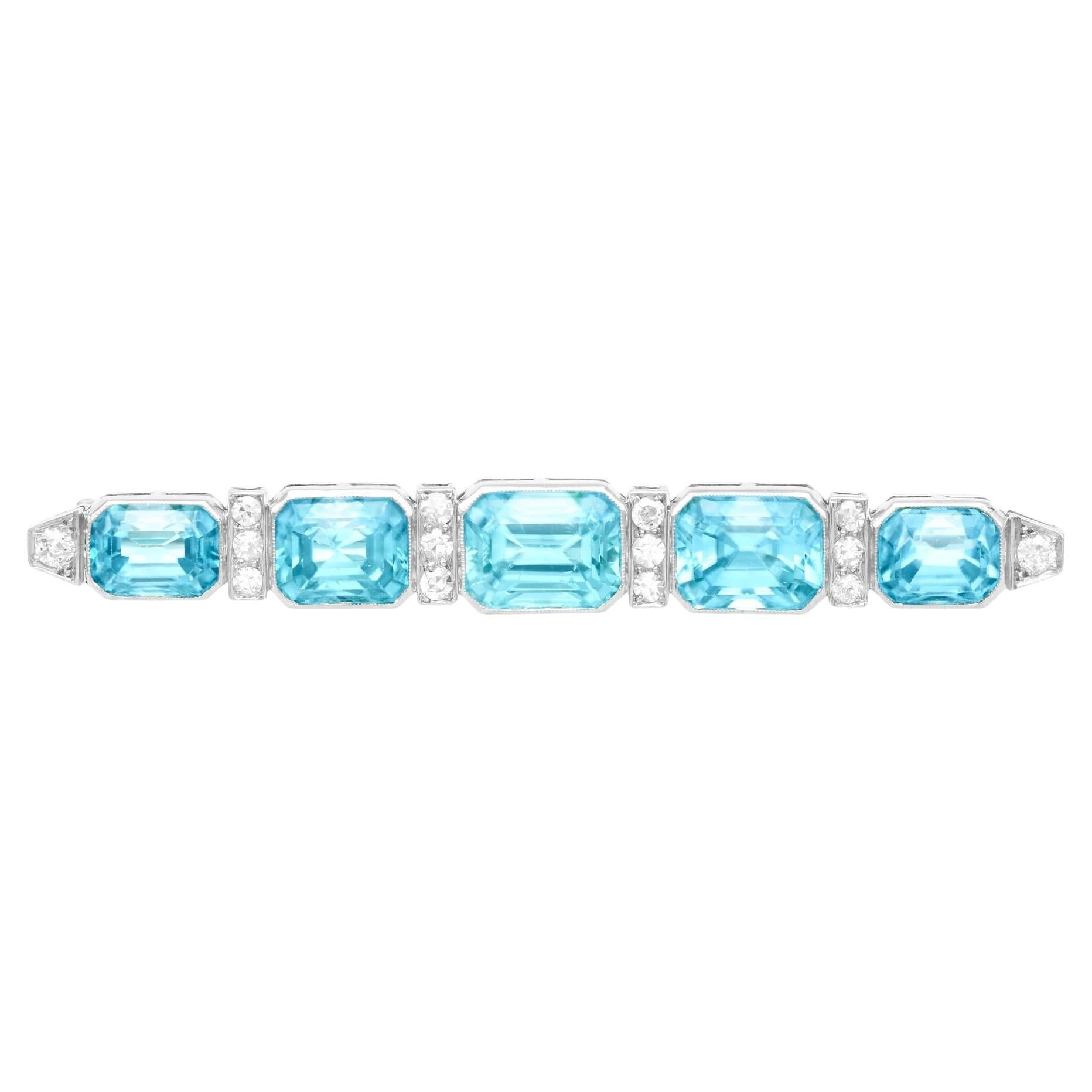Antique Art Deco 10.75 Carat High Zircon and Diamonds Platinum Bar Brooch