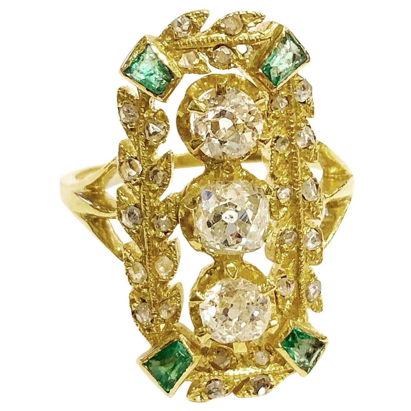 Victorian 18k Yellow Gold, Diamonds and Emeralds Cocktail Ring For Sale